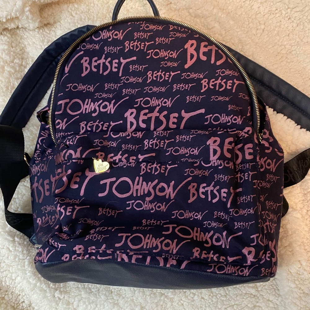 BNWT Mini Betsey Johnson backpack